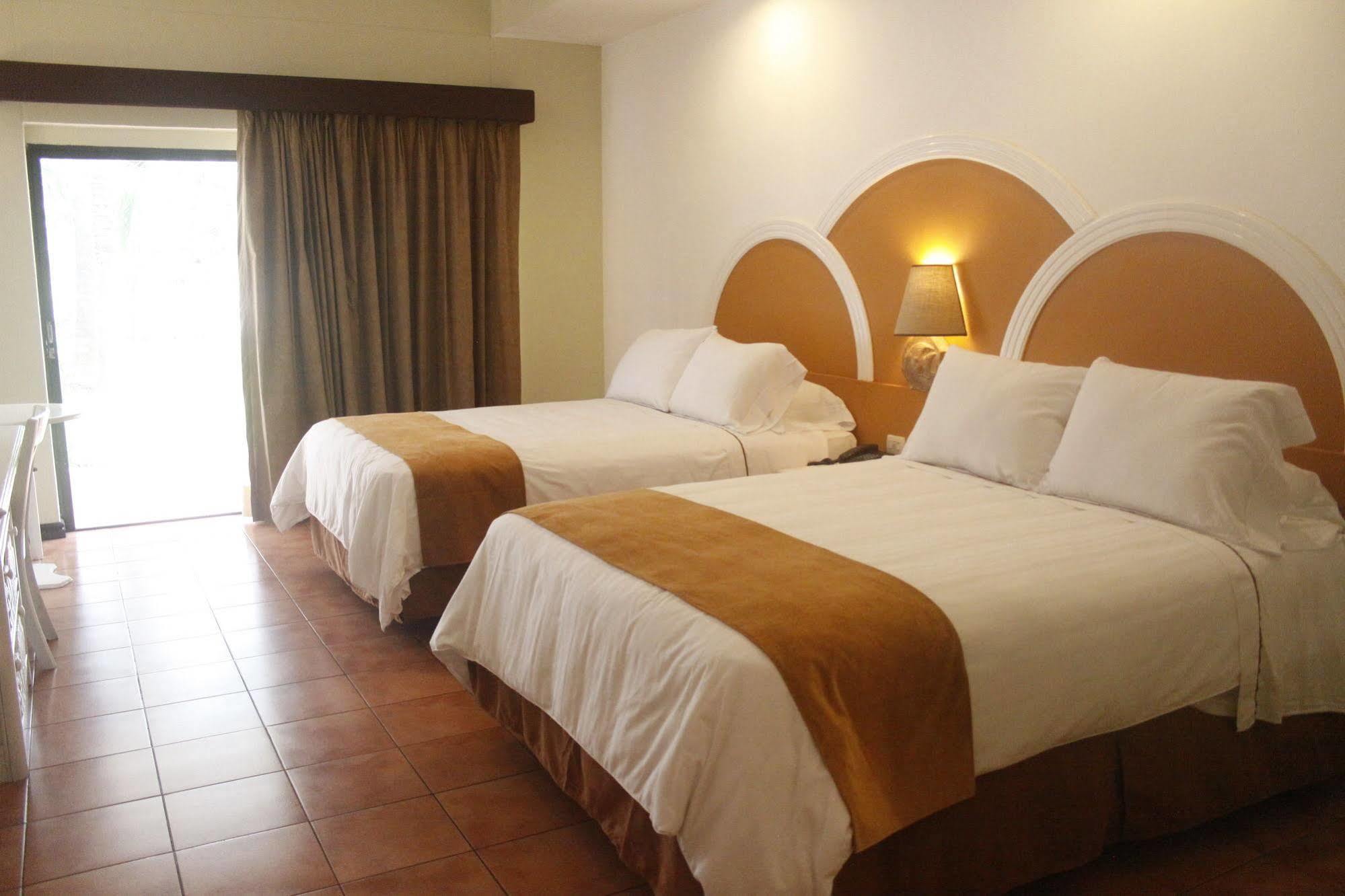 Hotel Soleil Pacifico Chulamar Eksteriør bilde